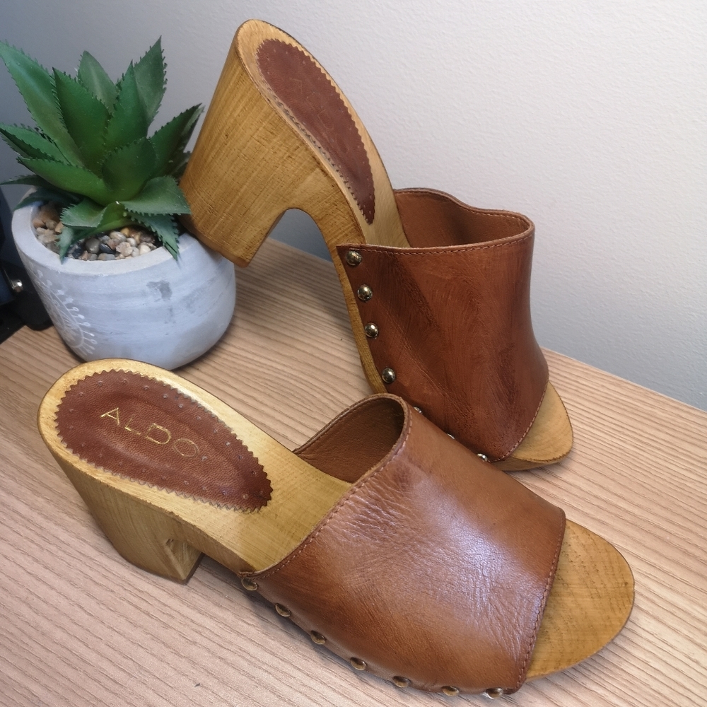 ALDO Leather Clogs Sandals Mules Studs Platforms Size 38